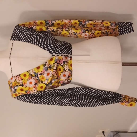 NWT For Love & Lemons Anya crop top front tie long sleeve floral XS - Picture 14 of 16